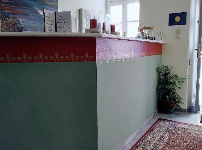 Fiera 招待所 埃尔莫波利斯